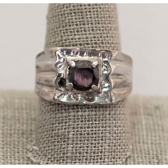 Size 10 discreet mid-century vintage ring (C1) - Picture 1 of 3